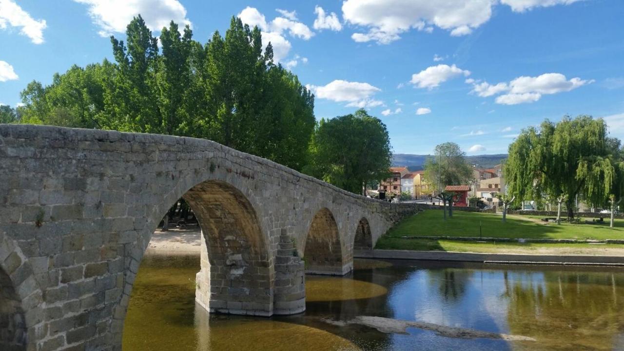La Plazuela Navaluengaヴィラ エクステリア 写真